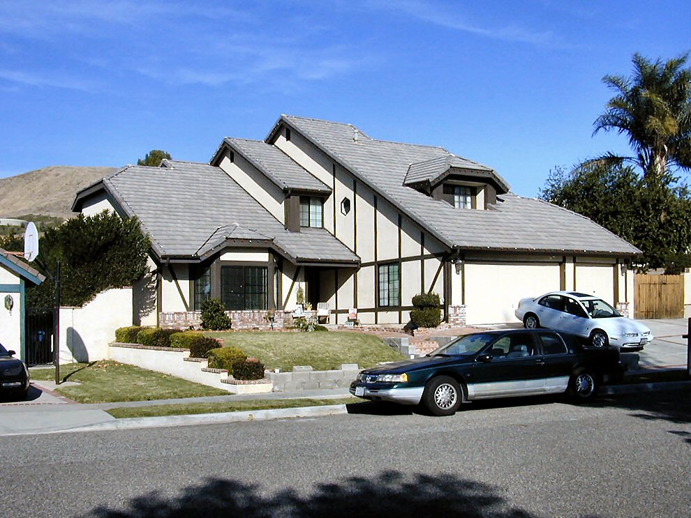 4267 roxbury ave simi valley ca poltergeist ouse.jpg