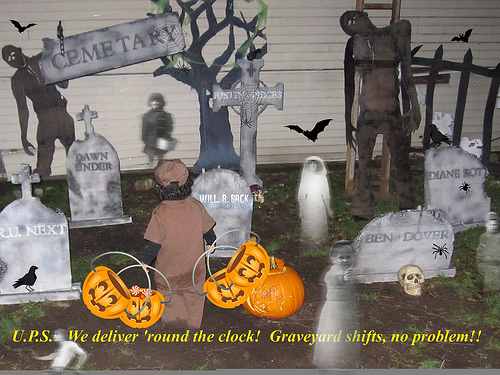 halloweengraveyard.jpg